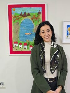 Dña. Sandra María Santiago Aranda